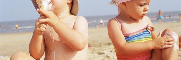 Сонцезахисні засоби (креми, спреї, емульсії) для дітей