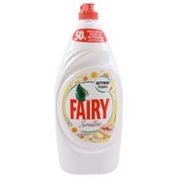 Засіб для миття посуду Fairy Sensitive "Ромашка + вітамін Е", 900 мл